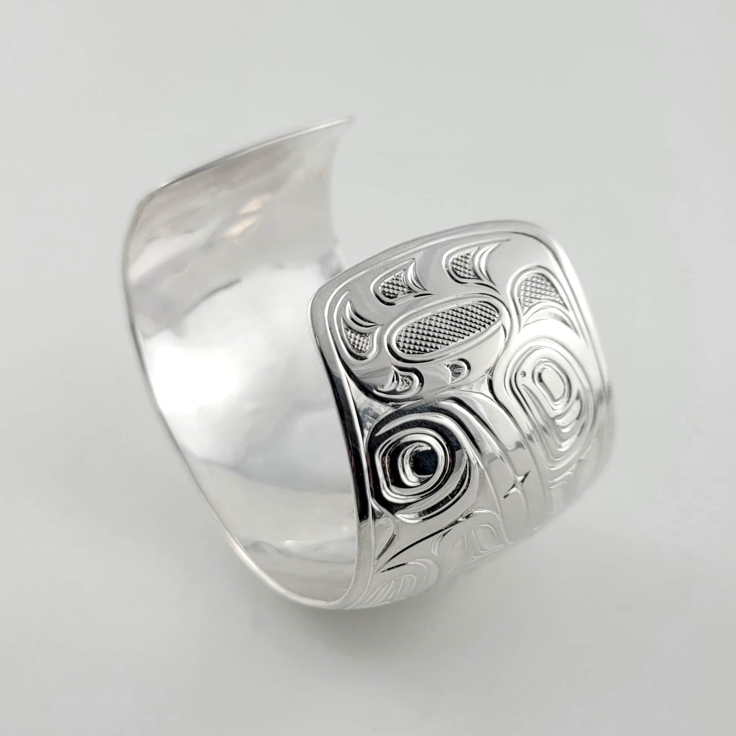 Silver Wolf Bracelet by Namgis artist Joe Wilson