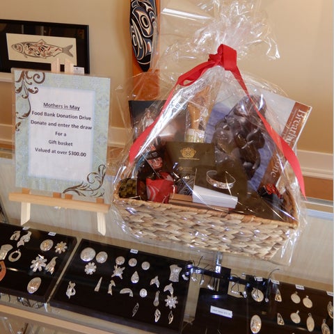 Mothers in May Community Food Bank Drive