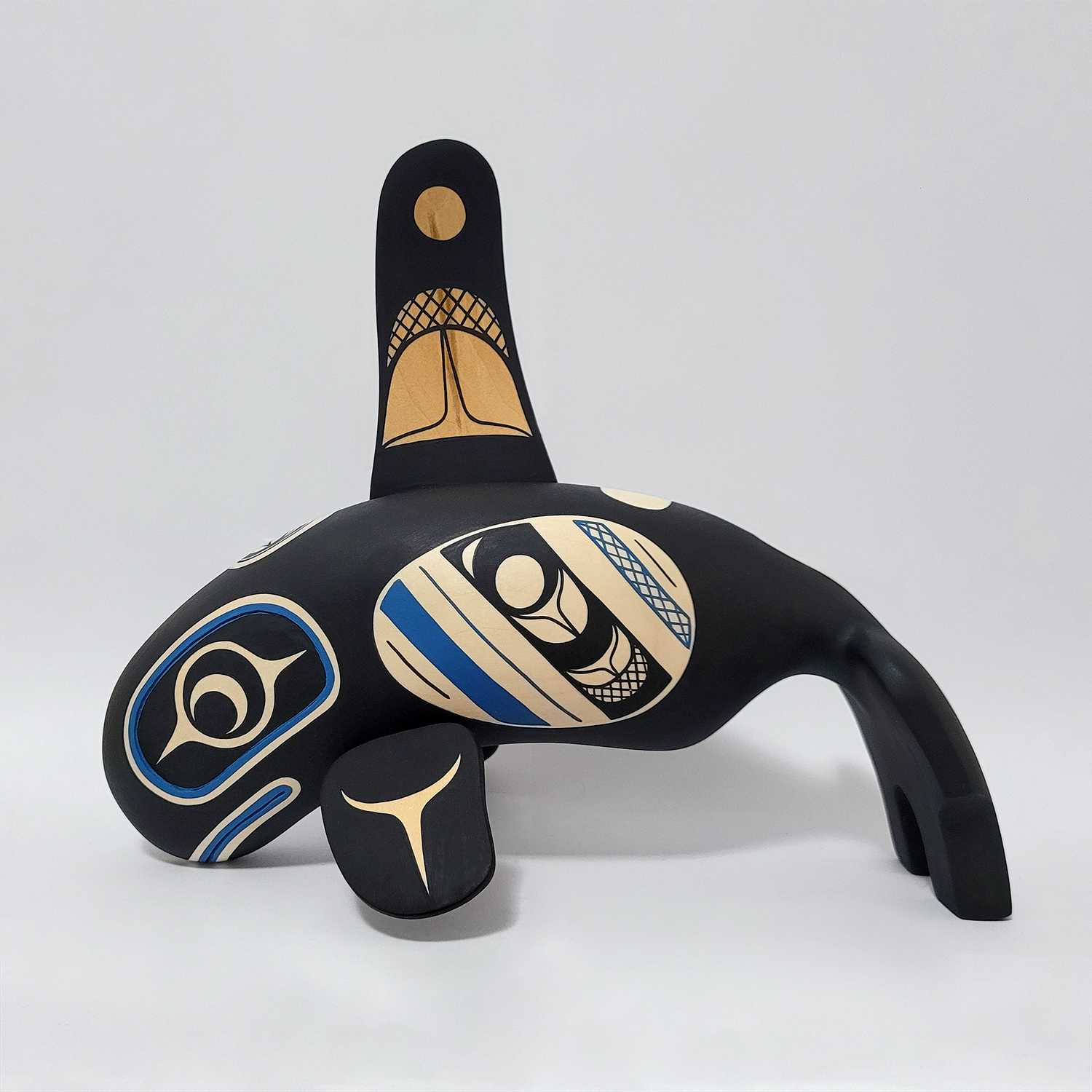 Killer Whale carving by Kwakwaka'wakw artist Rod Smith