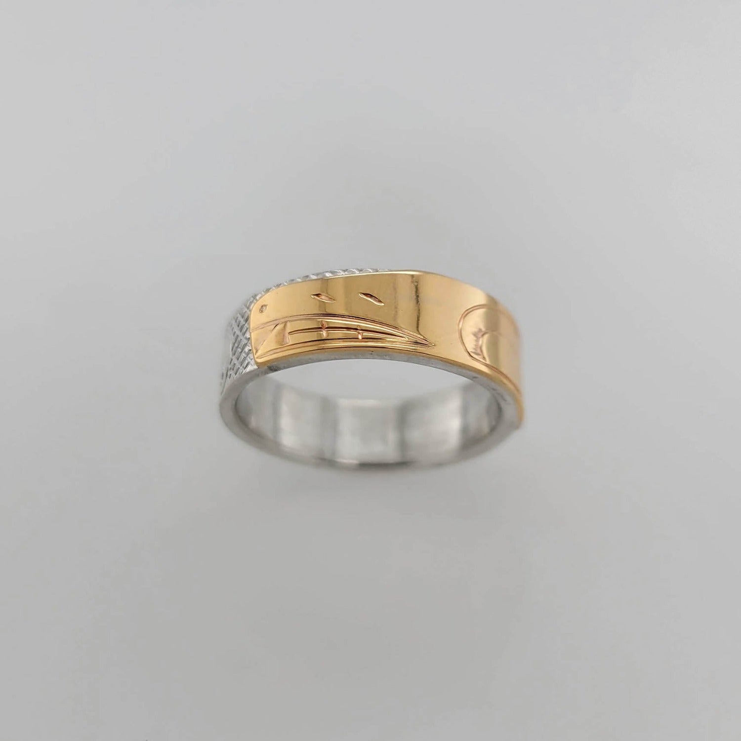 Silver and Gold Wolf Ring by Cree artist Justin Rivard