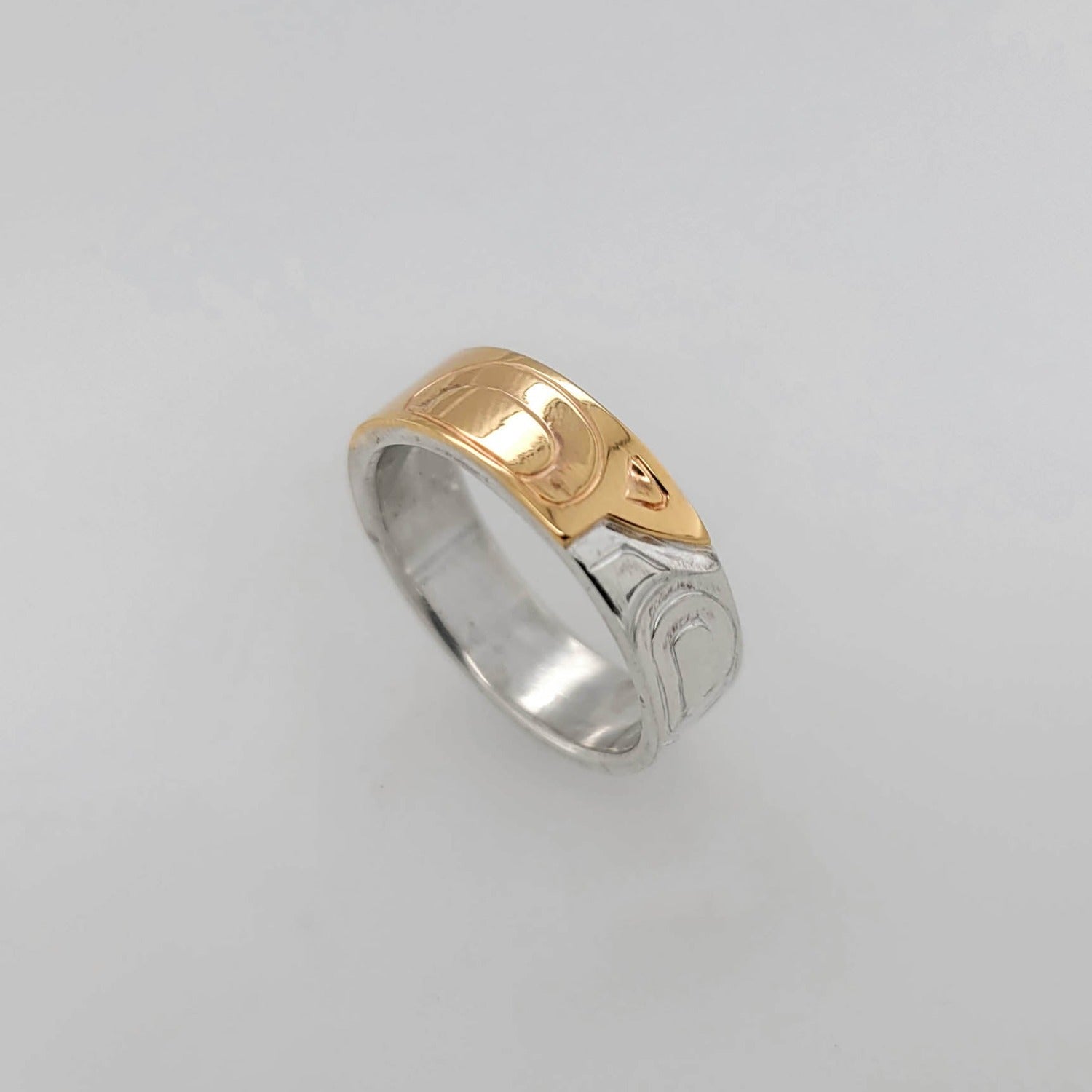 Silver and Gold Wolf Ring by Cree artist Justin Rivard