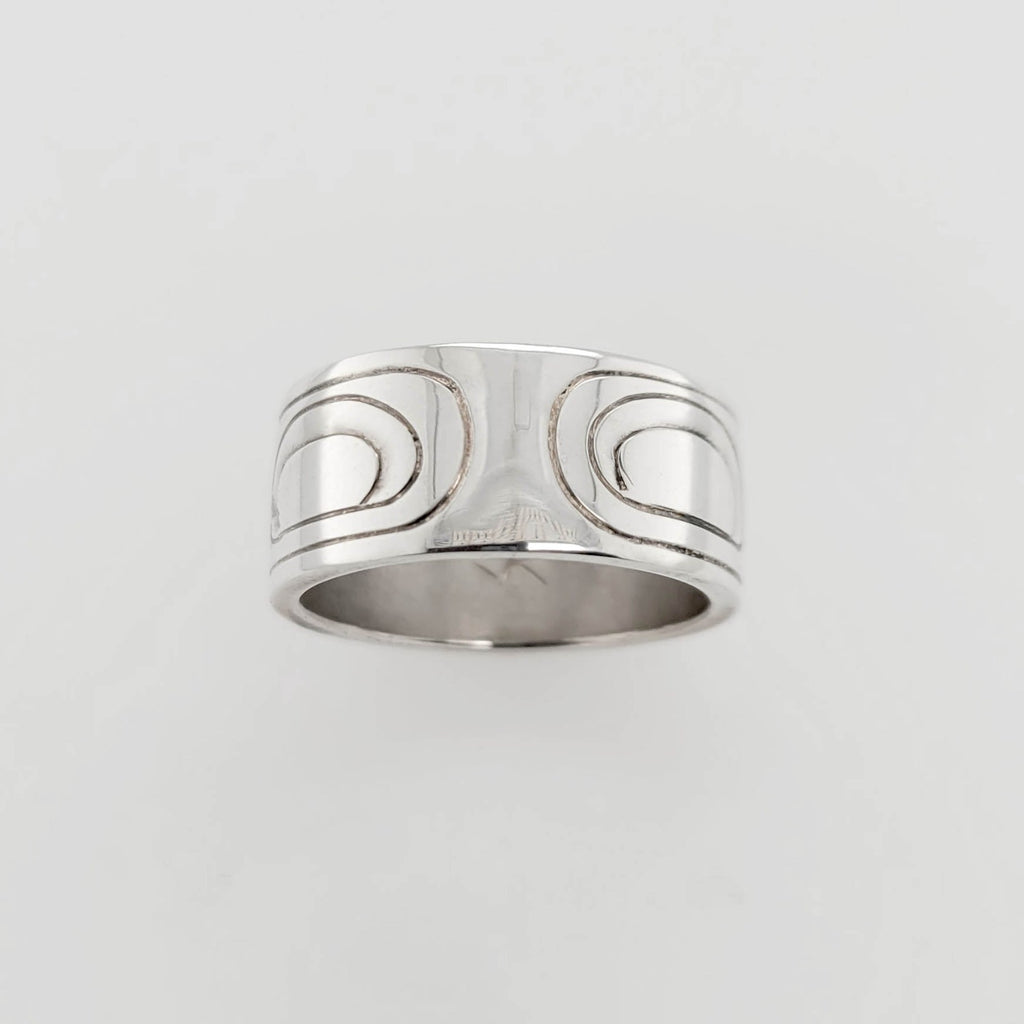 Silver and Lapis Wolf Ring by Cree artist Justin Rivard