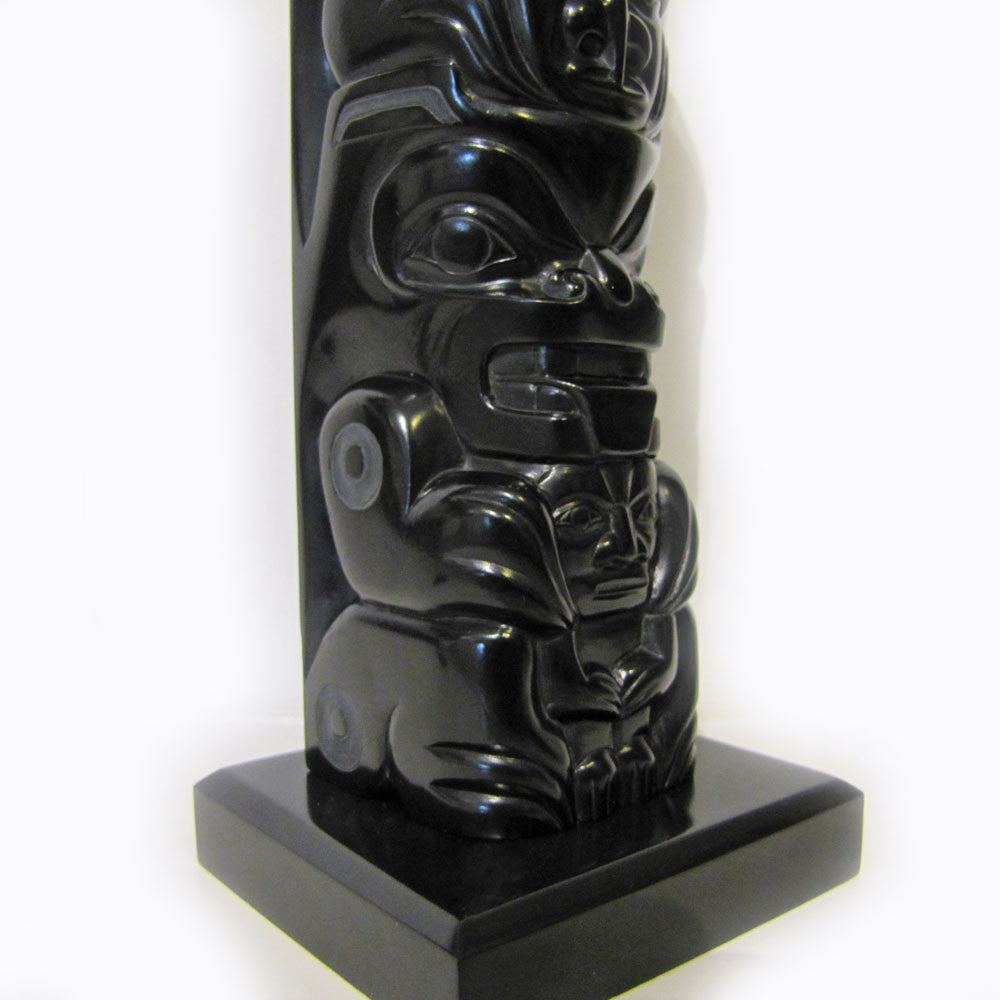 Argillite Crest Totem Pole by Haida carver Gryn White